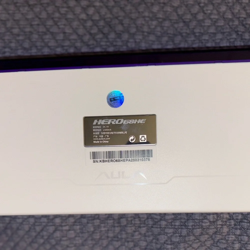 Wireless White/purple Keyboard